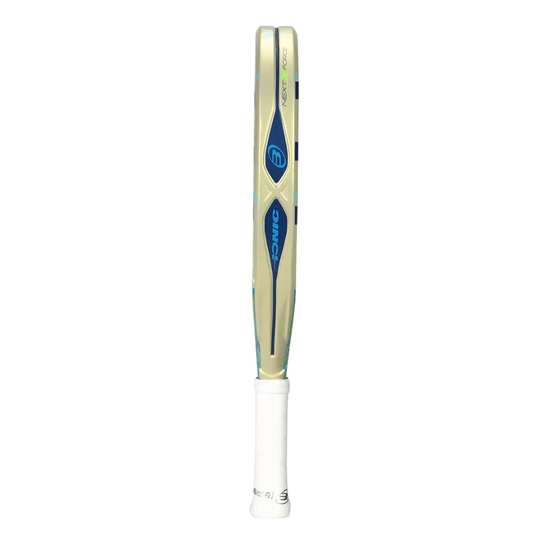 Bullpadel Ionic Light 2026 padel racket - close-up detail